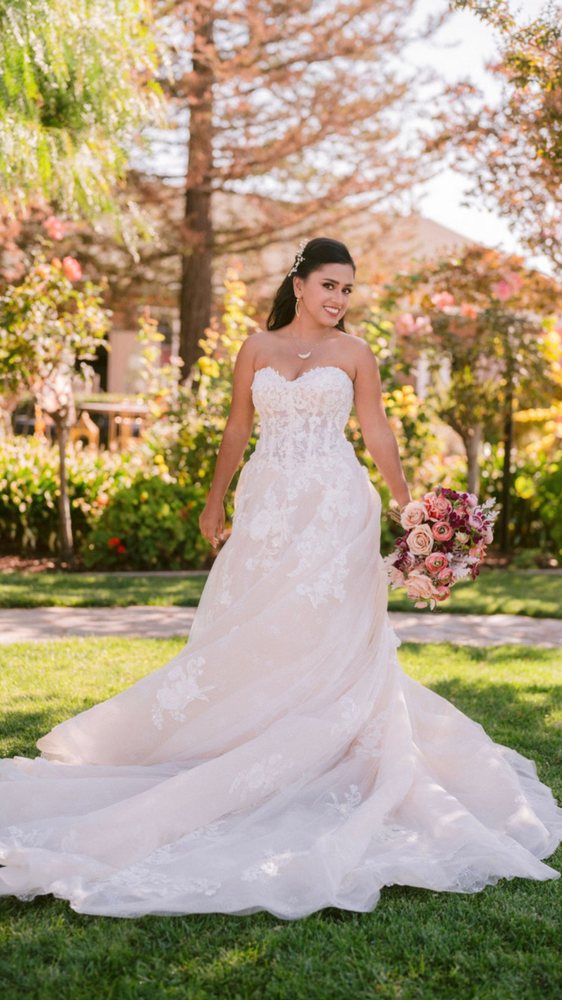 Western bridal makeup look