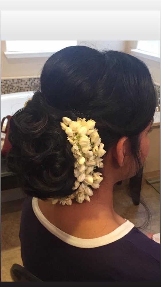 Jasmine flower bridal hairstyle